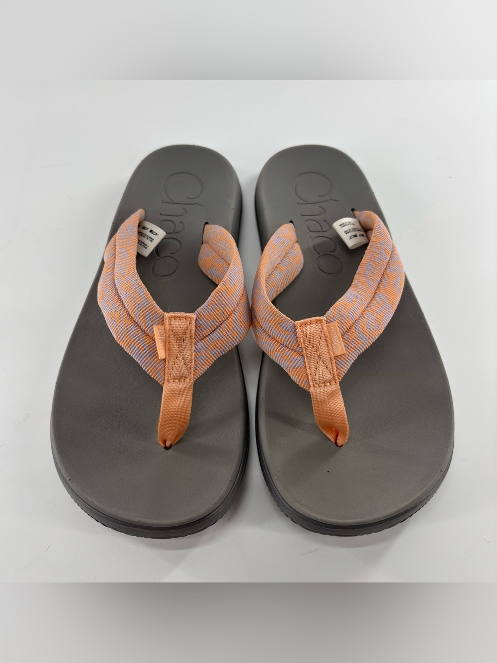 Chaco Chillios Flip flop recovery sandals 8 peach and lavender print